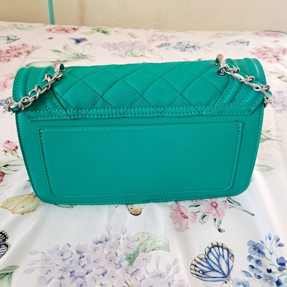 NWT Badgley Mischka Quilted Crossbody Bag 💢PRICE IS FIRM -Not Accepting Offers - Picture 5 of 5